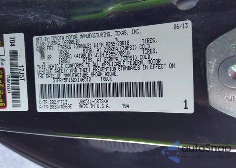 2013 Toyota Tundra Grade 5.7L V8 z USA, uszkodzony, nr VIN 5TFRY5F16DX146512